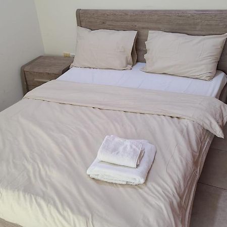 Apartamento Cozy 2Bhk Near To Dmcc Metro Station -505 Dubái Exterior foto