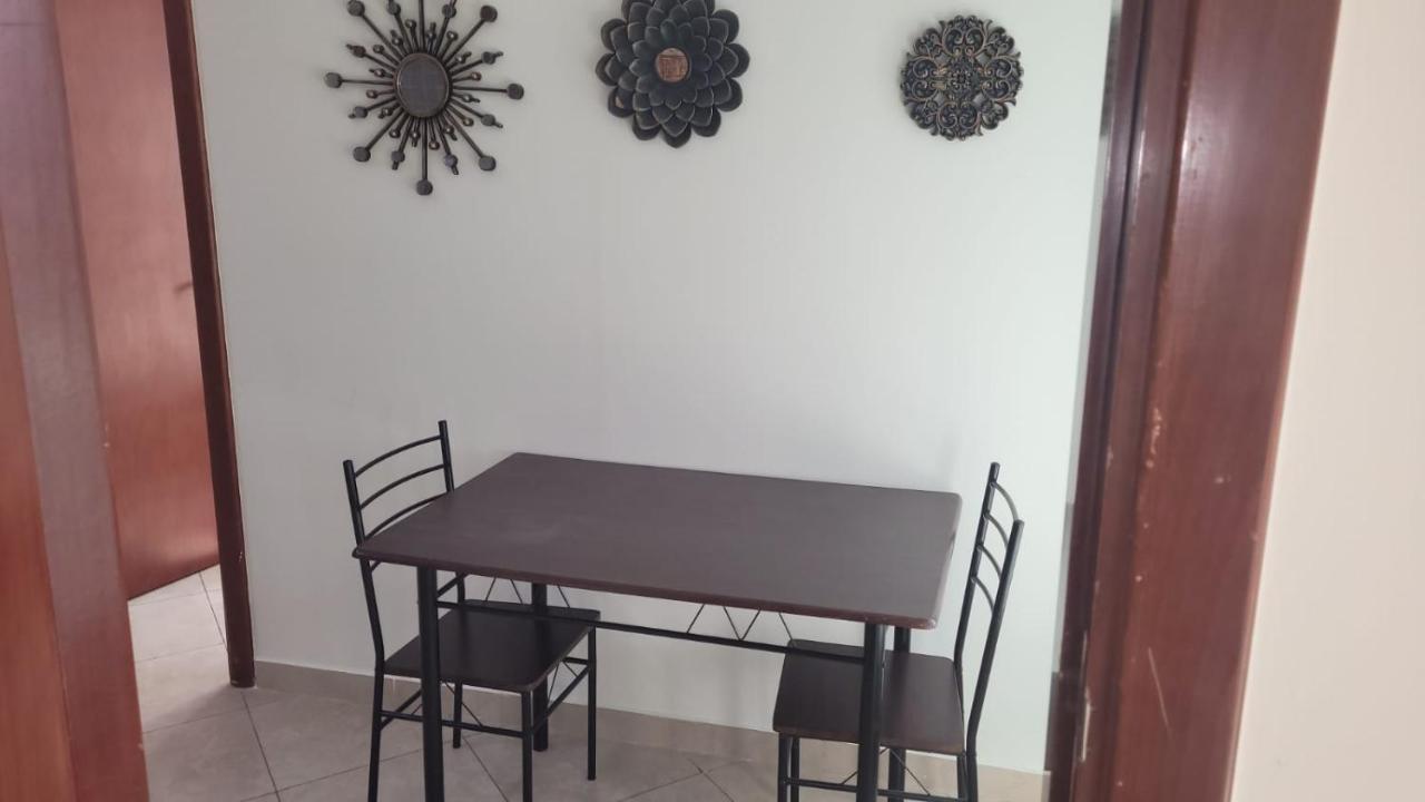 Apartamento Cozy 2Bhk Near To Dmcc Metro Station -505 Dubái Exterior foto